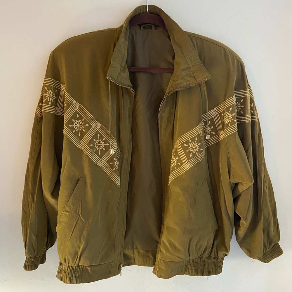 Green embroidered bomber windbreaker